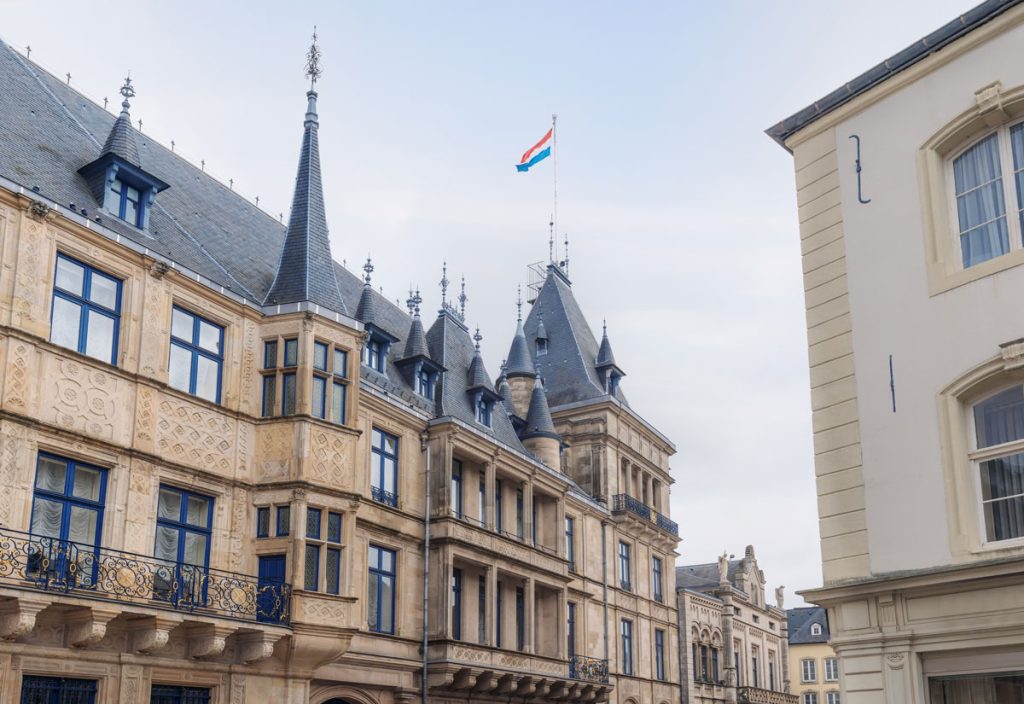 Luxembourg : la fin d'un paradis fiscal ?